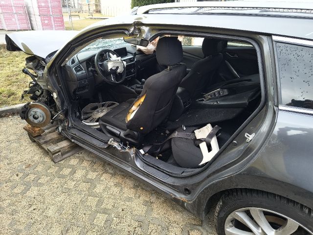 bontott MAZDA 6 Bal hátsó Alsó Hátsó Lengőkar