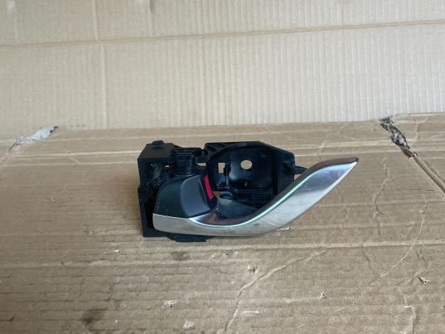 bontott MAZDA 6 Bal hátsó Belső Kilincs