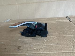 bontott MAZDA 6 Bal hátsó Belső Kilincs