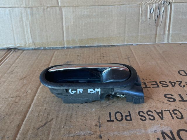 bontott MAZDA 6 Bal hátsó Belső Kilincs