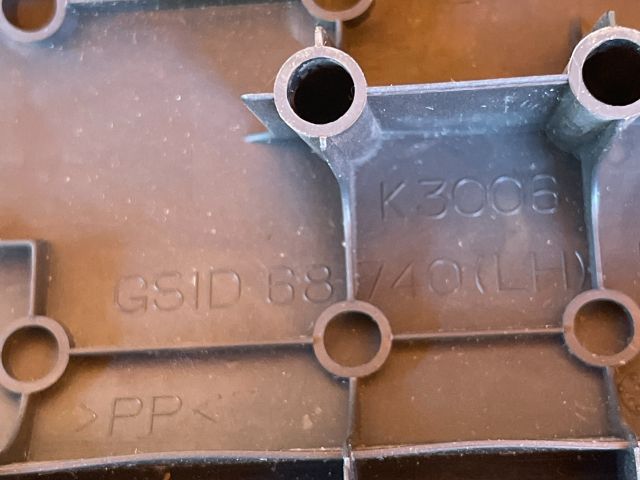 bontott MAZDA 6 Bal hátsó Belső Küszöb Burkolat