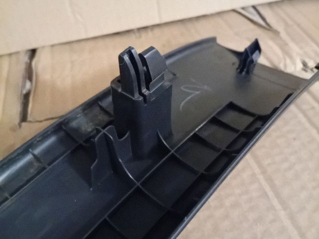 bontott MAZDA 6 Bal hátsó Belső Küszöb Burkolat