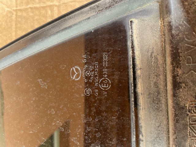 bontott MAZDA 6 Bal hátsó Fixüveg (Ajtóban)