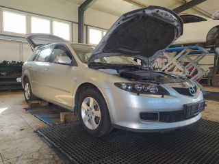 bontott MAZDA 6 Bal hátsó Gumikéder