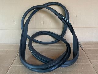 bontott MAZDA 6 Bal hátsó Gumikéder