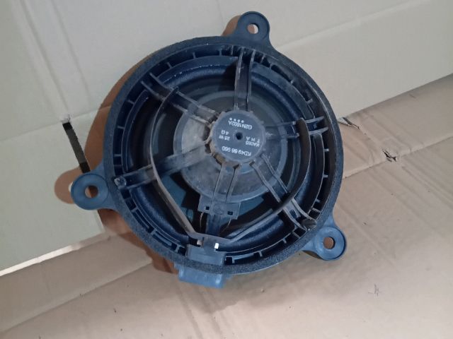 bontott MAZDA 6 Bal hátsó Hangszóró