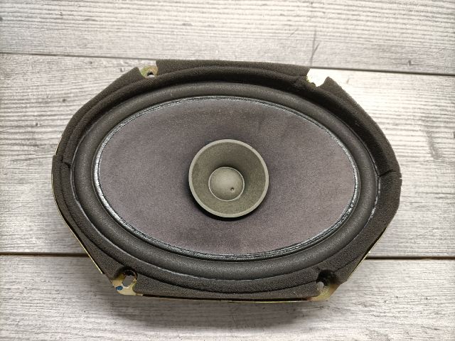 bontott MAZDA 6 Bal hátsó Hangszóró