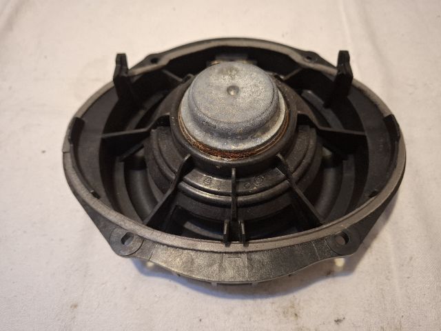 bontott MAZDA 6 Bal hátsó Hangszóró