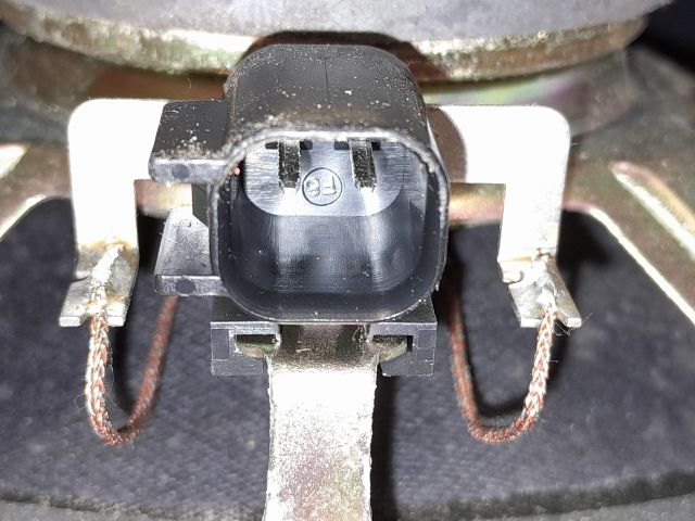 bontott MAZDA 6 Bal hátsó Hangszóró