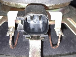 bontott MAZDA 6 Bal hátsó Hangszóró