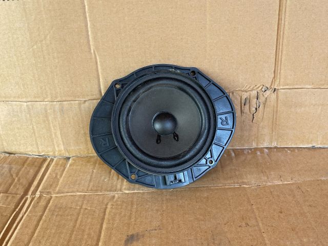 bontott MAZDA 6 Bal hátsó Hangszóró