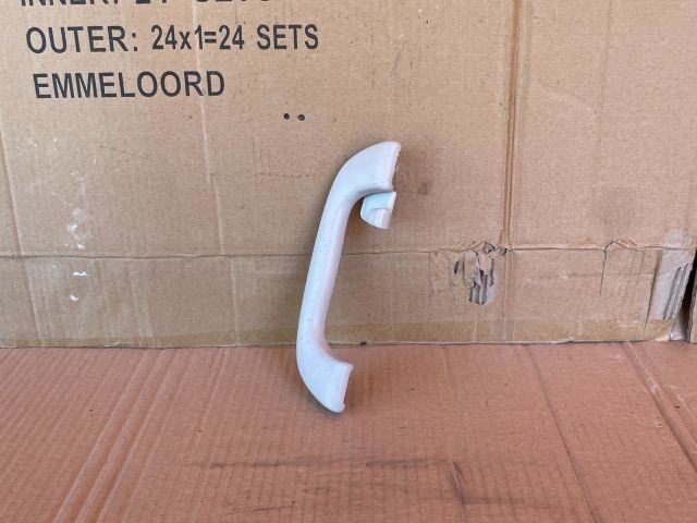 bontott MAZDA 6 Bal hátsó Kapaszkodó (Felső)