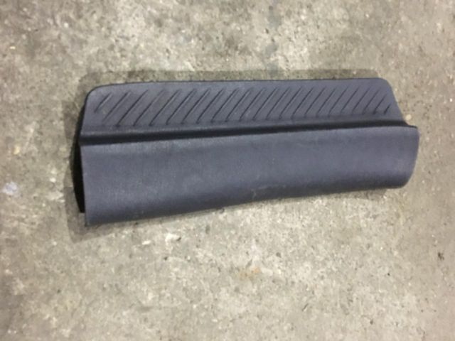 bontott MAZDA 6 Bal hátsó Küszöb Díszléc