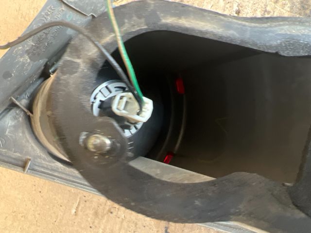 bontott MAZDA 6 Bal Hátsó Lámpa