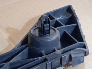 bontott MAZDA 6 Bal hátsó Oldal Lökhárító Tartó (Műanyag)