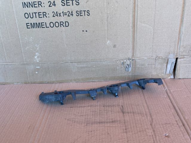 bontott MAZDA 6 Bal hátsó Oldal Lökhárító Tartó (Műanyag)