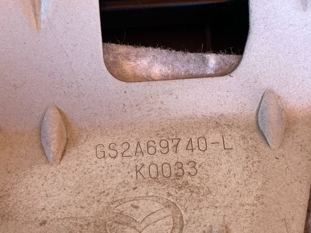 bontott MAZDA 6 Bal Kalaptartó Tartó Konzol