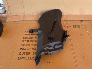 bontott MAZDA 6 Bal Kalaptartó Tartó Konzol