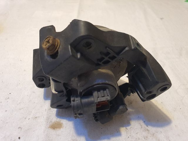 bontott MAZDA 6 Bal Ködfényszóró