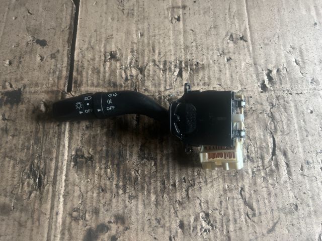 bontott MAZDA 6 Bal Kormánykapcsoló Irányjelző