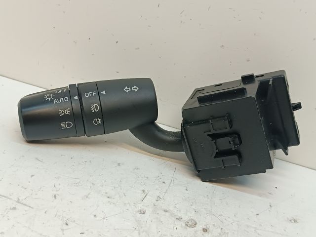 bontott MAZDA 6 Bal Kormánykapcsoló Irányjelző