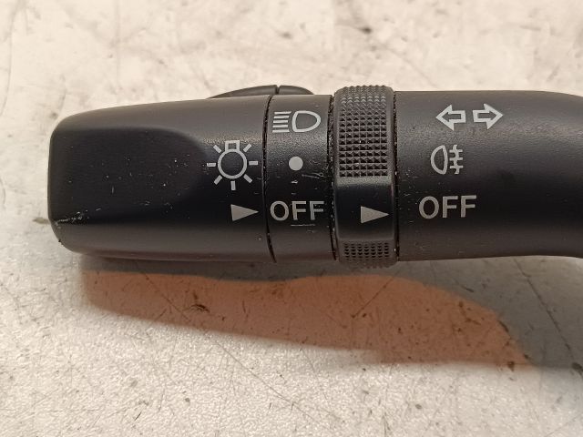 bontott MAZDA 6 Bal Kormánykapcsoló Irányjelző