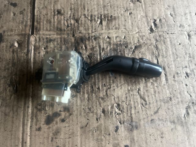 bontott MAZDA 6 Bal Kormánykapcsoló Irányjelző