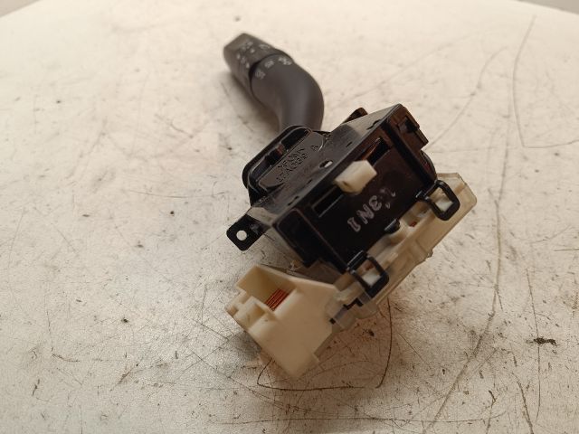 bontott MAZDA 6 Bal Kormánykapcsoló Irányjelző