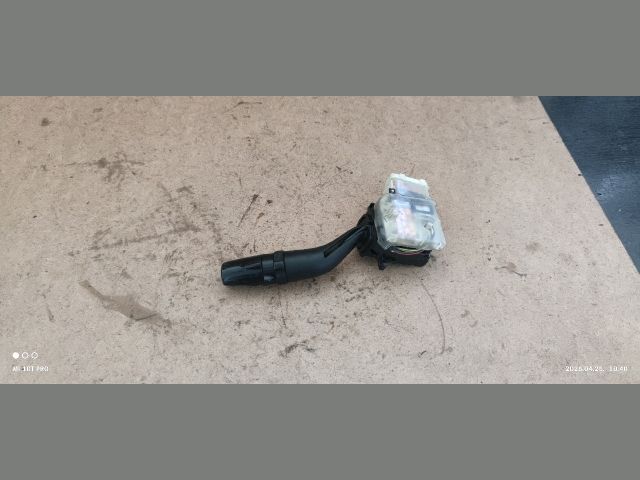 bontott MAZDA 6 Bal Kormánykapcsoló Irányjelző