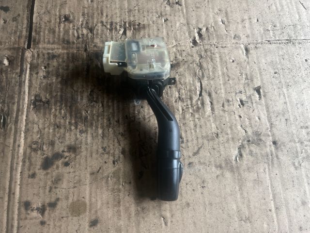 bontott MAZDA 6 Bal Kormánykapcsoló Irányjelző