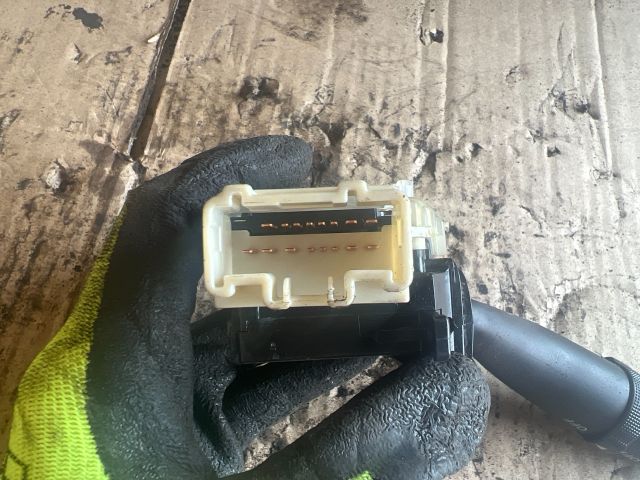 bontott MAZDA 6 Bal Kormánykapcsoló Irányjelző