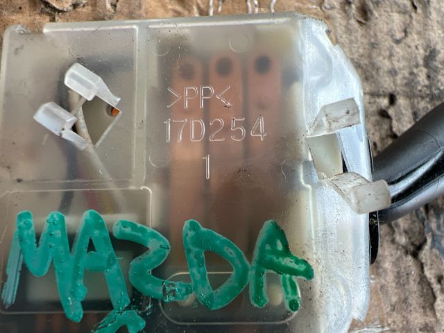 bontott MAZDA 6 Bal Kormánykapcsoló Irányjelző