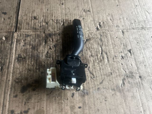 bontott MAZDA 6 Bal Kormánykapcsoló Irányjelző