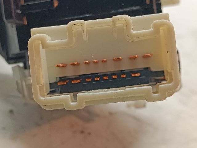 bontott MAZDA 6 Bal Kormánykapcsoló Irányjelző