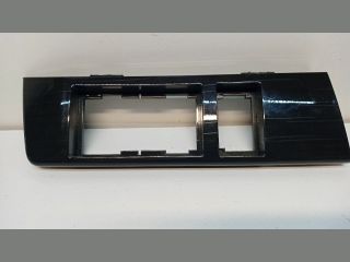 bontott MAZDA 6 Bal Műszerfal Díszléc