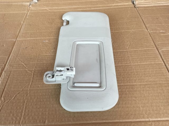 bontott MAZDA 6 Bal Napellenző