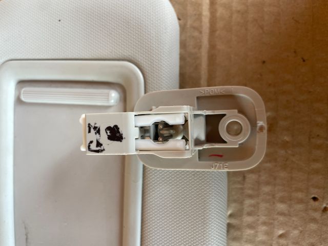 bontott MAZDA 6 Bal Napellenző