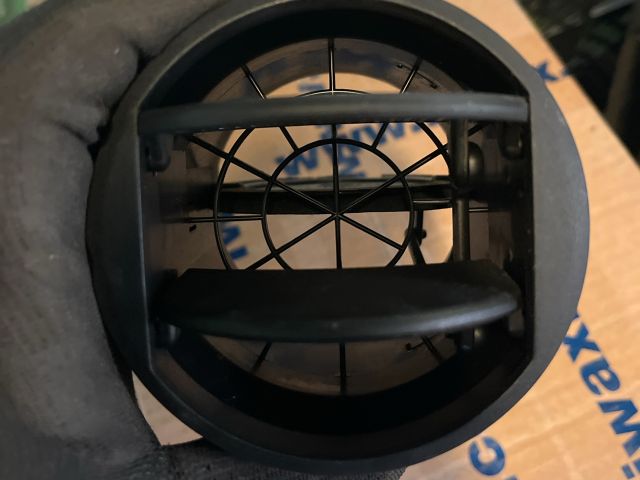 bontott MAZDA 6 Bal Szellőző