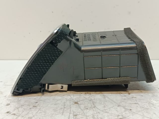 bontott MAZDA 6 Bal Szellőző