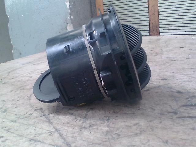 bontott MAZDA 6 Bal Szellőző