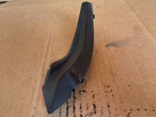 bontott MAZDA 6 Bal Szélvédő Alatti Vízelvezető Műanyag