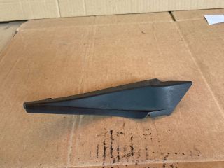 bontott MAZDA 6 Bal Szélvédő Alatti Vízelvezető Műanyag