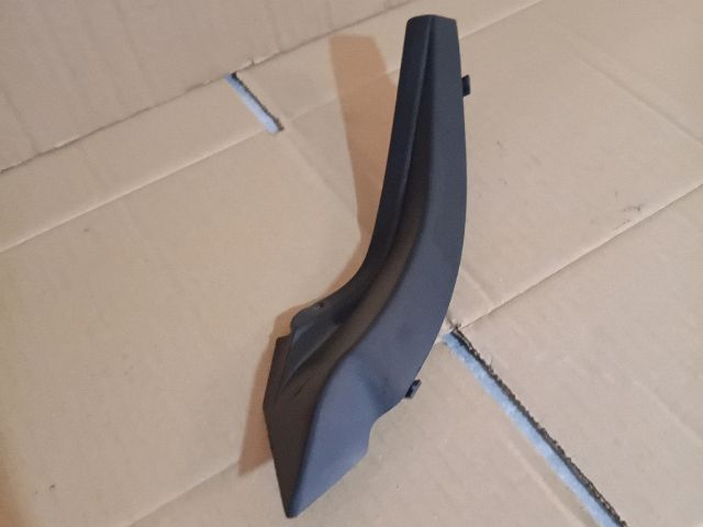 bontott MAZDA 6 Bal Szélvédő Alatti Vízelvezető Műanyag