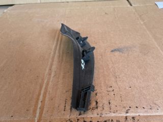 bontott MAZDA 6 Bal Szélvédő Alatti Vízelvezető Műanyag