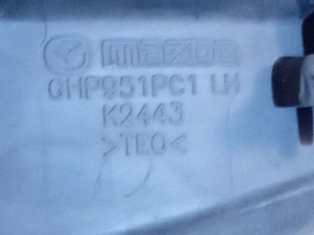 bontott MAZDA 6 Bal Szélvédő Alatti Vízelvezető Műanyag