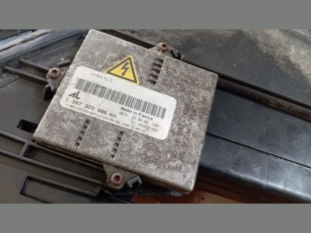 bontott MAZDA 6 Bal Xenon Fényszóró