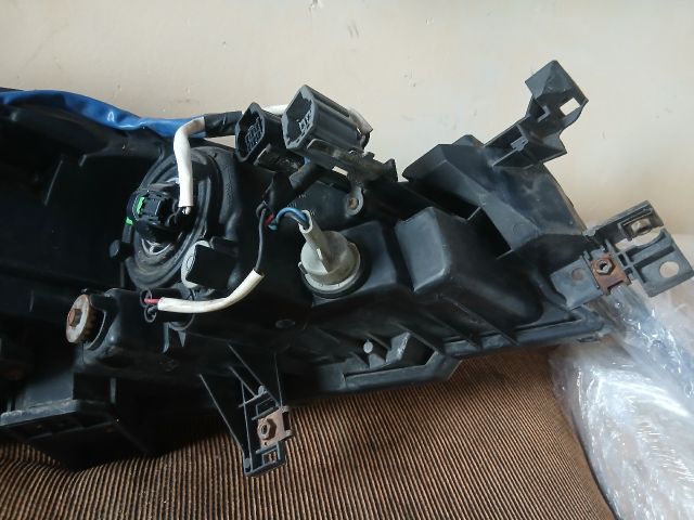 bontott MAZDA 6 Bal Xenon Fényszóró