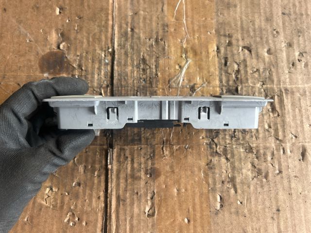 bontott MAZDA 6 Beltér Világítás Első