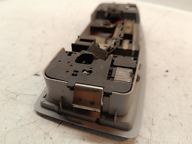 bontott MAZDA 6 Beltér Világítás Első