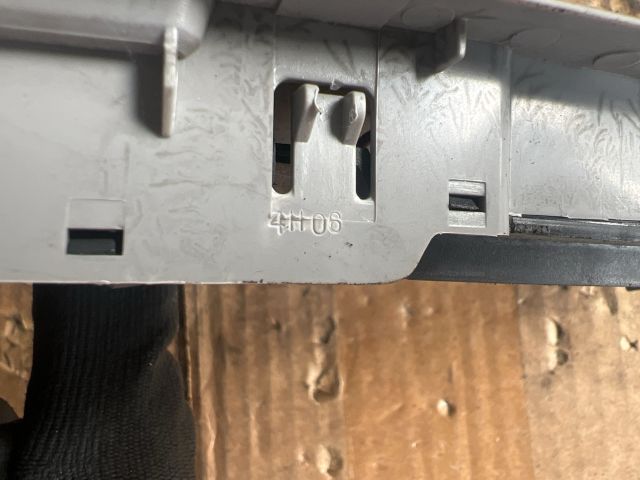 bontott MAZDA 6 Beltér Világítás Első